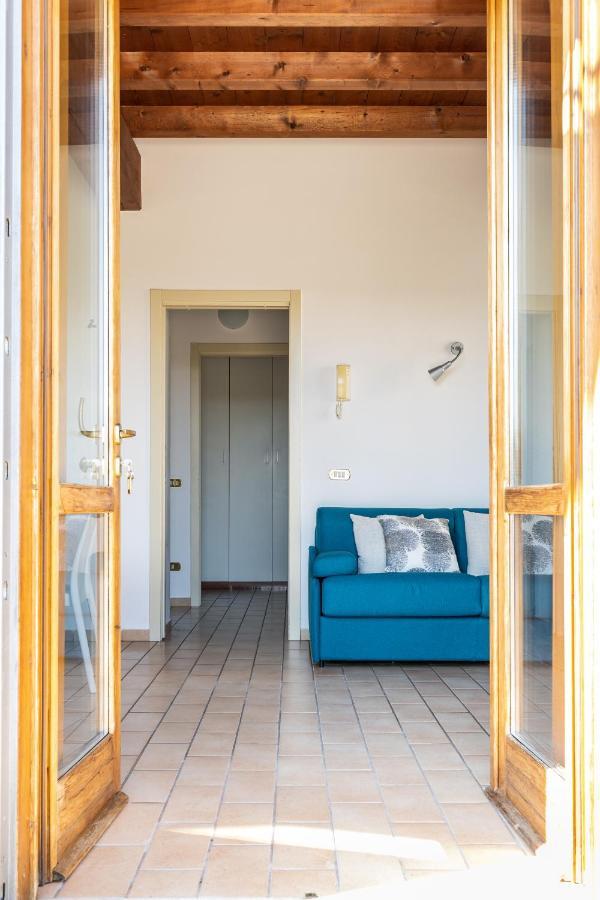 Il Casale Lonato - By Host4U Aparthotel Exteriör bild